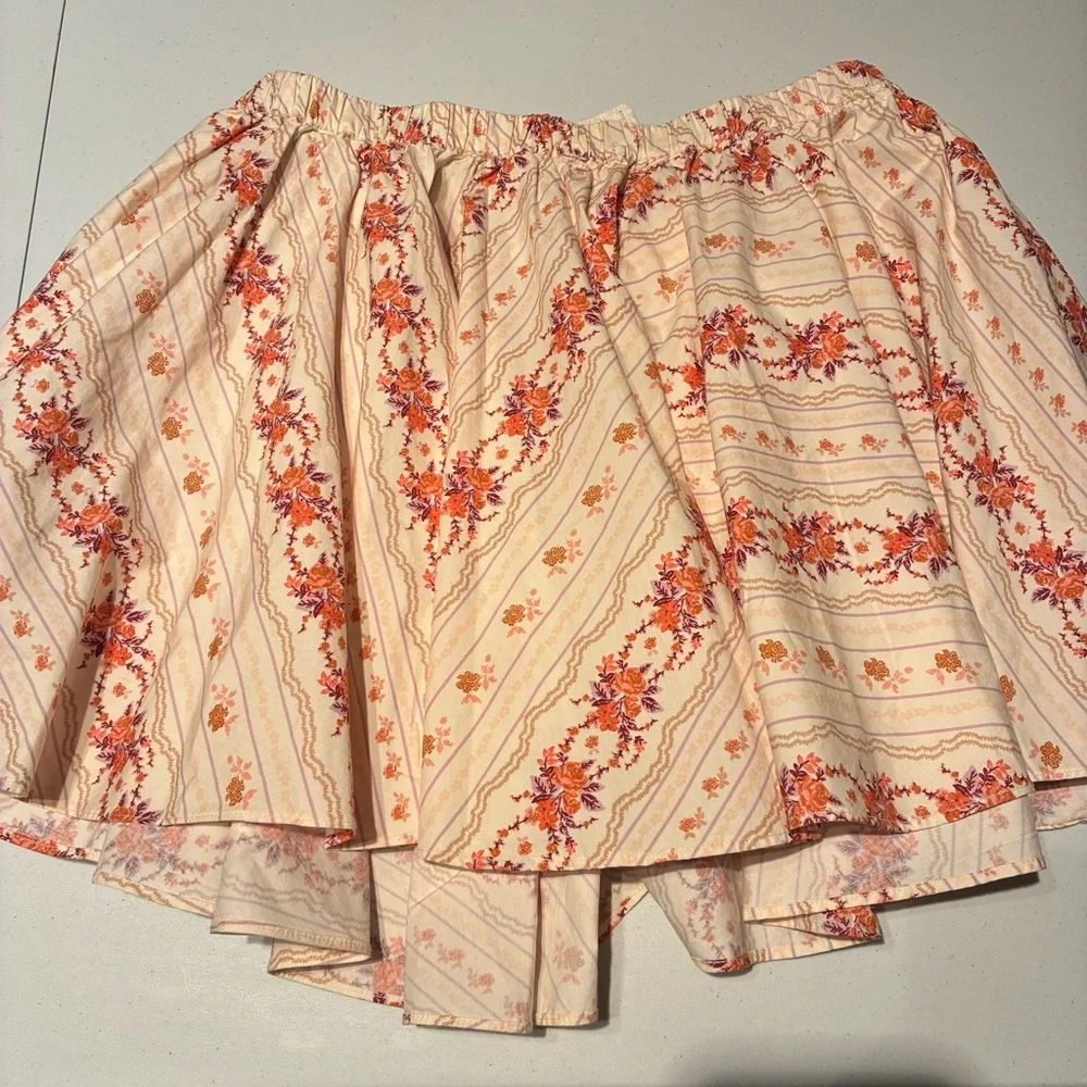 NWT Free People Gaia Printed Mini Skirt in Ivory Combo Size Small Feminine - Picture 13 of 13